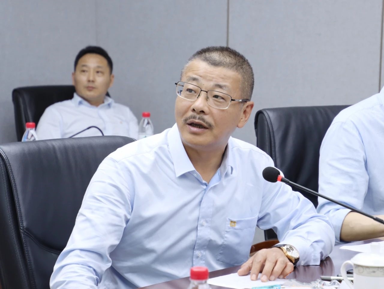 南宫28NG相信品牌力量学习贯彻海南省委八届四次全会精神 推动高质量生长2_副本_副本.jpg